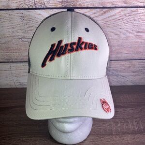 Men The Game Adjustable Tan & Camo The Huskies Hat Pre owned
